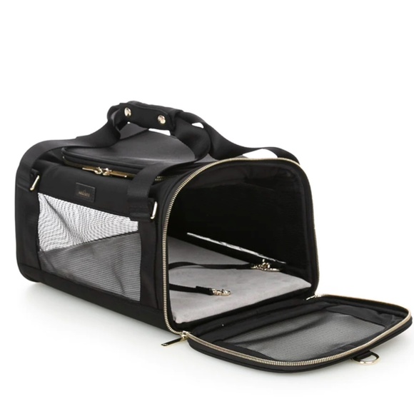 ArloSKYE Cabin Approved Pet Carrier - Small - Picture 5 of 6